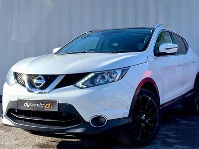 White Used 2016 Nissan Qashqai Tekna SUV | £6,790 (Fair price)
