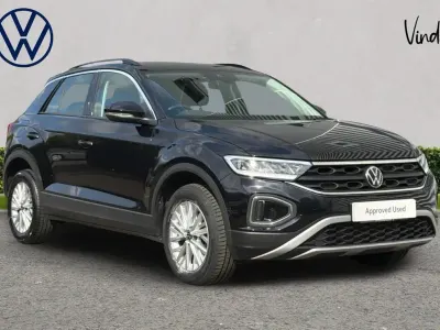 Used VW T-Roc Life 150 HP (110 kW) 2023 Black SUV