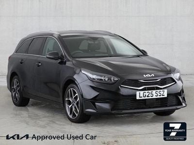 Used Kia Ceed 138 HP (101 kW) 2025 Black Hatchback