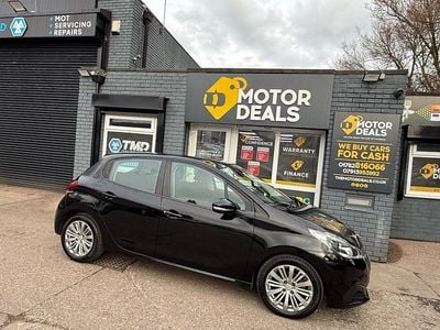 Used Peugeot 208 Signature Sky 2018 Black Hatchback