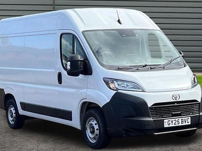 Used Toyota Proace H2 140 HP (102 kW) 2026 MPV