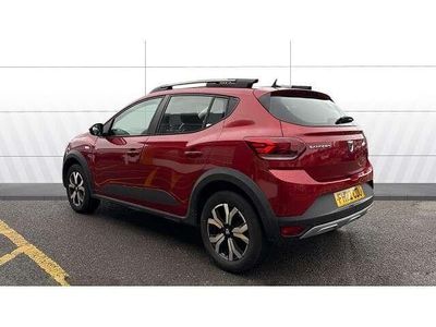 Used Dacia Sandero Prestige 90 HP (66 kW) 2022 Red SUV