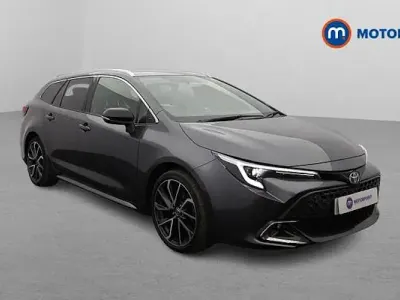 Used Toyota Corolla 178 HP (130 kW) 2025 Grey Estate