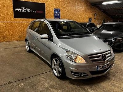 Used Mercedes B160 2010 Silver MPV