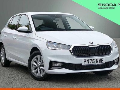 Used Skoda Fabia SE 59 HP (43 kW) 2025 Moon white metallic Hatchback