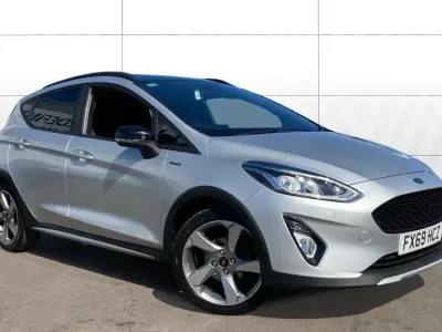 Usado Ford Fiesta Active 100 CV (73 kW) 2001 Utilitario