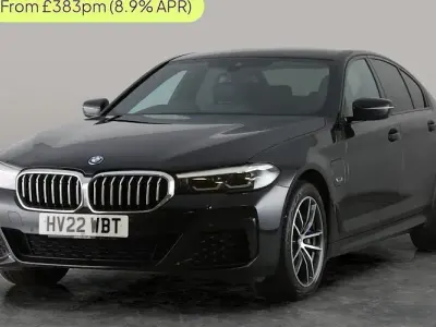 Usado BMW 530e M Sport 292 CV (214 kW) 2022 Negro Berlina