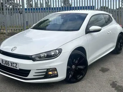 Used VW Scirocco R-line 150 HP (110 kW) 2016 White Coupe
