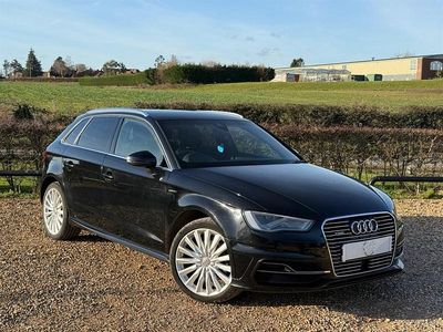 Black Used 2016 Audi A3 Sportback Advanced Hatchback | £11,361 (Fair price)