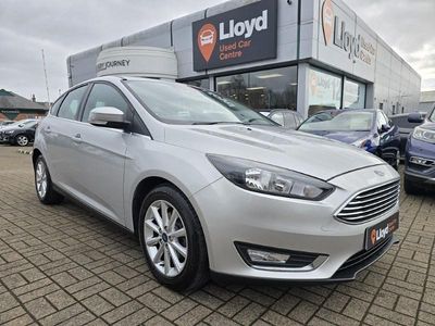 Used Ford Focus Titanium 125 HP (91 kW) 2018 Silver Hatchback