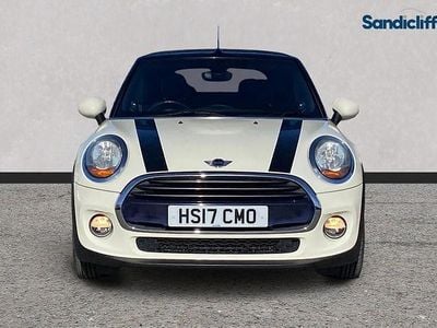 Used Mini Cooper Hatch 134 HP (98 kW) 2017 White Hatchback