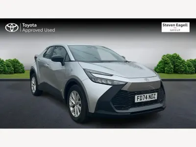 Używany Toyota C-HR 140 KM (102 kW) 2024 Srebrny SUV
