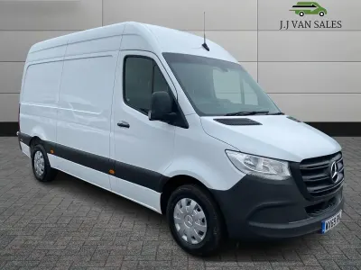 Used Mercedes Sprinter 140 HP (102 kW) 2019 White Van