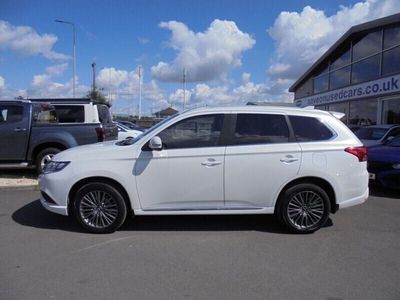 Mitsubishi Outlander P-HEV