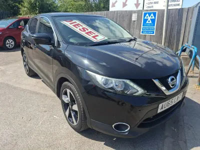 Used Nissan Qashqai N-TEC 110 HP (80 kW) 2015 Black SUV