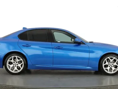 Used Alfa Romeo Giulia Saloon Edizione Speciale 2020 Blue Sedan