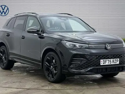 Used VW Tiguan R-line 150 HP (110 kW) 2025 Black SUV