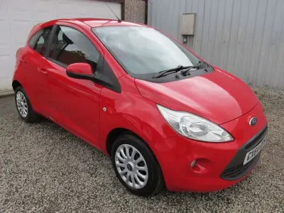 Begagnad Ford Ka 69 HK (50 kW) 2014 Röd Halvkombi