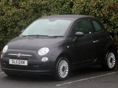 Second-hand Fiat 500 Pop 69 CP (50 kW) 2011 Negru Hatchback