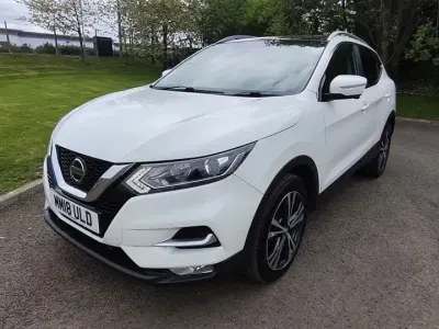 Begagnad Nissan Qashqai N-Connecta 130 HK (95 kW) 2018 Vit SUV