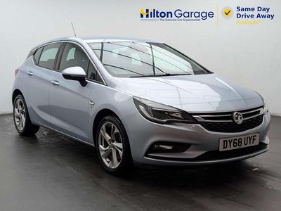 Used Vauxhall Astra SRi 200 HP (147 kW) 2019 Silver Hatchback
