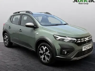 Used Dacia Sandero Journey 91 HP (66 kW) 2022 Green Hatchback