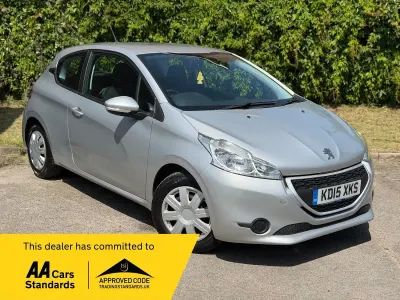 Used Peugeot 208 Access 110 HP (80 kW) 2015 Silver Hatchback