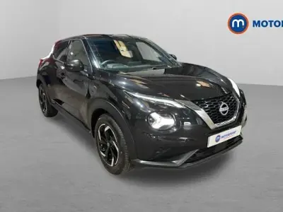 Gebraucht Nissan Juke N-Connecta 114 PS (83 kW) 2023 Schwarz SUV