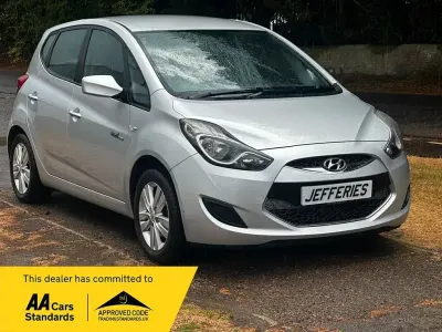 Used Hyundai ix20 Active 90 HP (66 kW) 2012 Silver Hatchback
