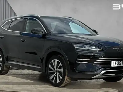 Used BYD Seal U Comfort 218 HP (160 kW) 2025 Black SUV