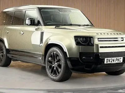 Used Land Rover Defender HSE Dynamic 250 HP (183 kW) 2024 Green SUV