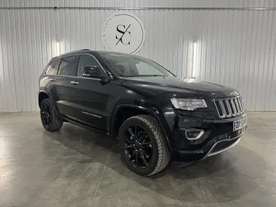 Used Jeep Grand Cherokee Overland 247 HP (181 kW) 2015 Black SUV