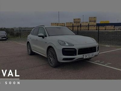 Used Porsche Cayenne Platinum Edition 456 HP (335 kW) 2022 Grey SUV