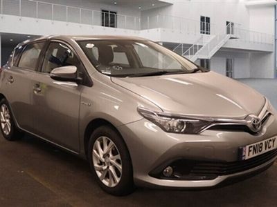 used Toyota Auris Hybrid 