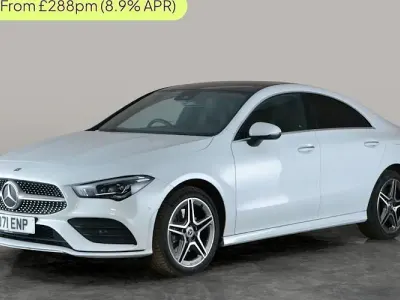 Käytetty Mercedes CLA250e AMG line 218 HP (160 kW) 2022 Valkoinen Sedan