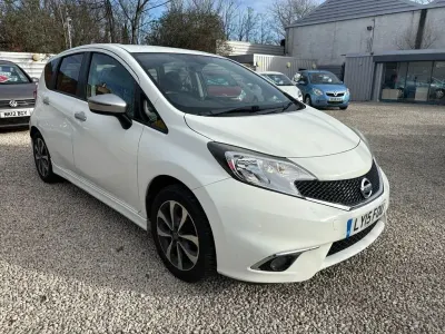 Używany Nissan Note N-TEC 80 KM (58 kW) 2015 Biały Hatchback