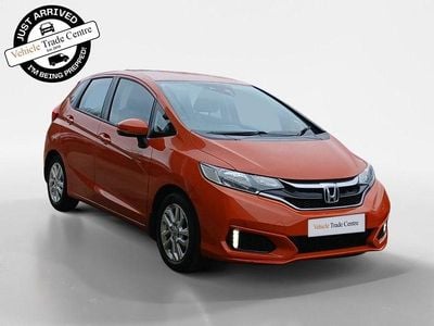 Used Honda Jazz SE 102 HP (75 kW) 2018 Orange Hatchback