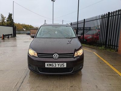Mauve purple Used 2013 VW Touran SE MPV | £5,450 (Fair price)