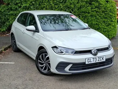 Begagnad VW Polo Life 95 HK (69 kW) 2024 Grå Halvkombi
