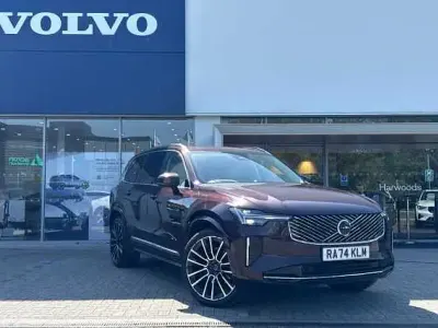 Gebraucht Volvo XC90 Ultra 250 PS (183 kW) 2025 SUV