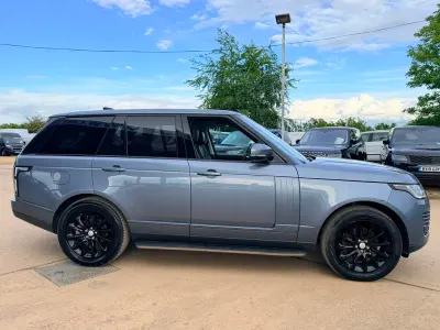 Used Land Rover Range Rover S 275 HP (202 kW) 2018 Blue SUV