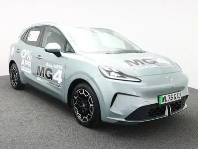 New MG MG4 EV 2026 Green Hatchback