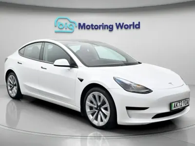 Used Tesla Model 3 RWD 222 kW (302 HP) 2022 White Sedan