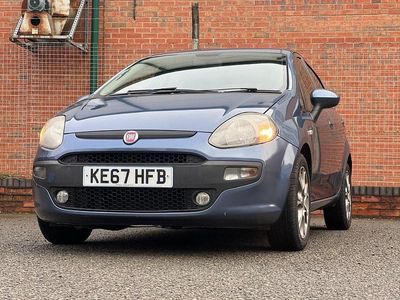Used Fiat Punto Easy Plus 69 HP (50 kW) 2017 Blue Hatchback