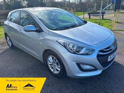 Used Hyundai i30 Active 100 HP (73 kW) 2014 Silver Hatchback