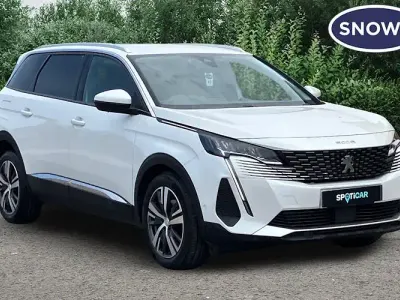 Second-hand Peugeot 5008 Allure Premium 131 CP (96 kW) 2021 Alb SUV