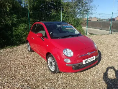 Usado Fiat 500 Lounge 69 HP (50 kW) 2012 Vermelho Citadino