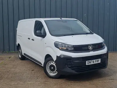 Used Vauxhall Vivaro 2024 White MPV