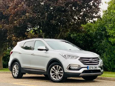 Used Hyundai Santa Fe Premium 200 HP (147 kW) 2016 Silver SUV