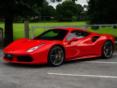 Used Ferrari 488 670 HP (492 kW) 2017 Red Coupe